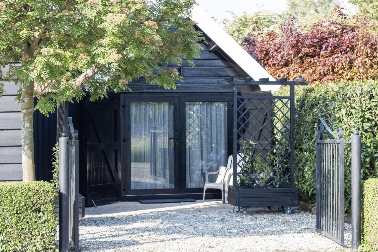 Le Garage Villa Veere Luaran gambar