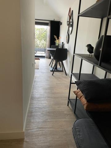 Le Garage Villa Veere Luaran gambar